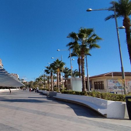Seaview Playa Del Cura 50M Torrevieja Citycentre Apartment Dış mekan fotoğraf